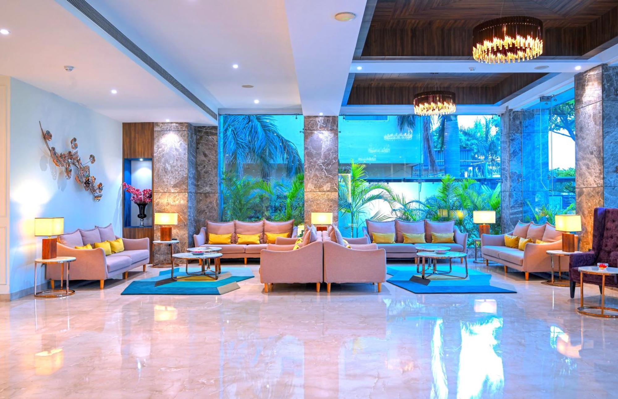 Golden Tulip Agra Hotel Агра Екстериор снимка